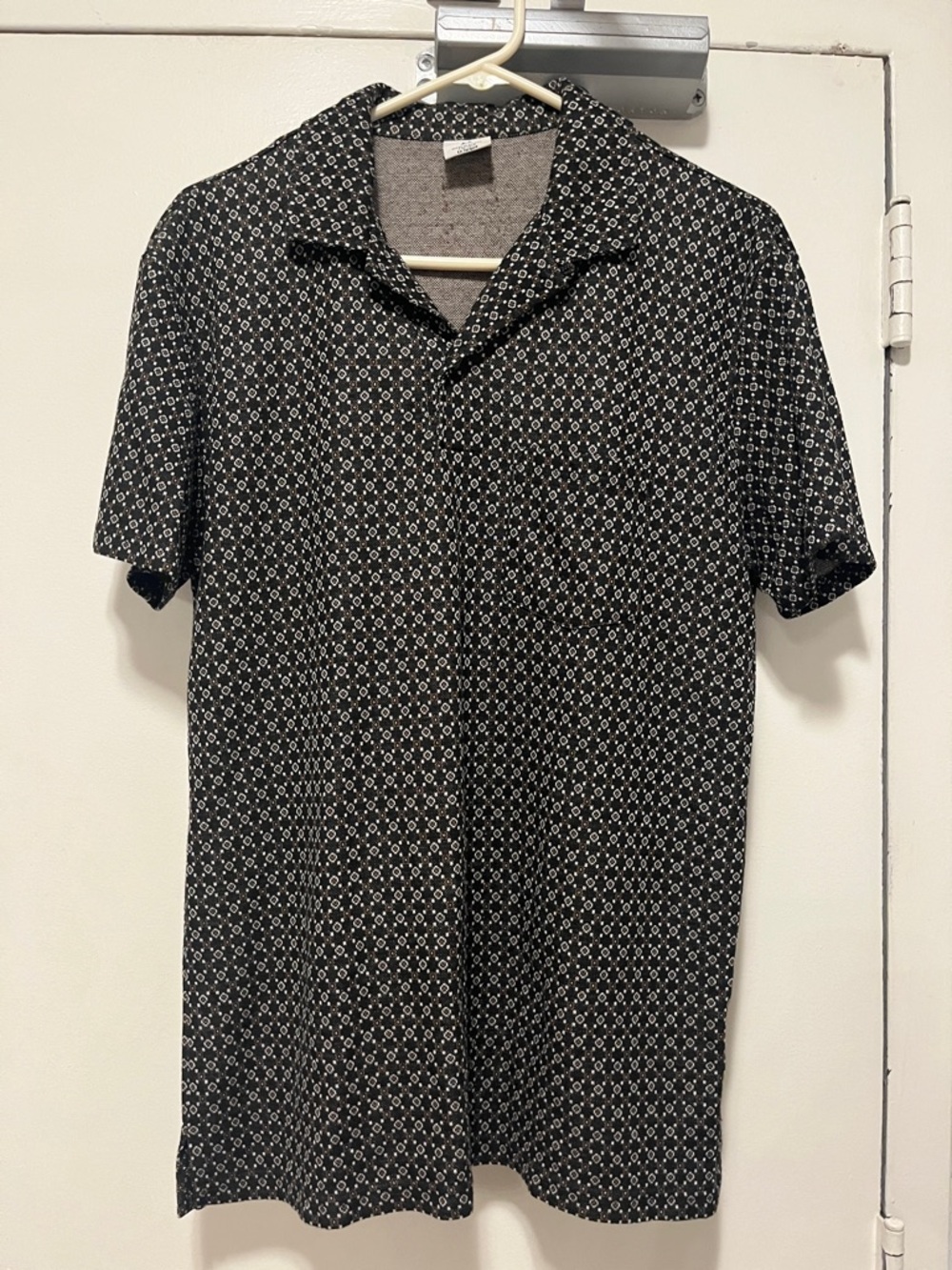 Urban Outfitters Black Short-Sleeve Polo with White Geometric Print